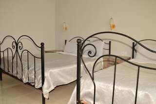 Отель Hotel Like Кобулети Трехместный номер-5